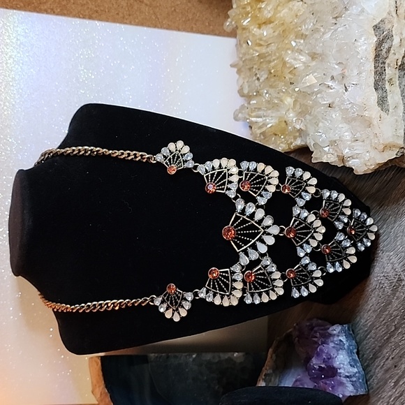 Stunning brown's, bronze, and earth tones Necklace and earrings. - Picture 2 of 4